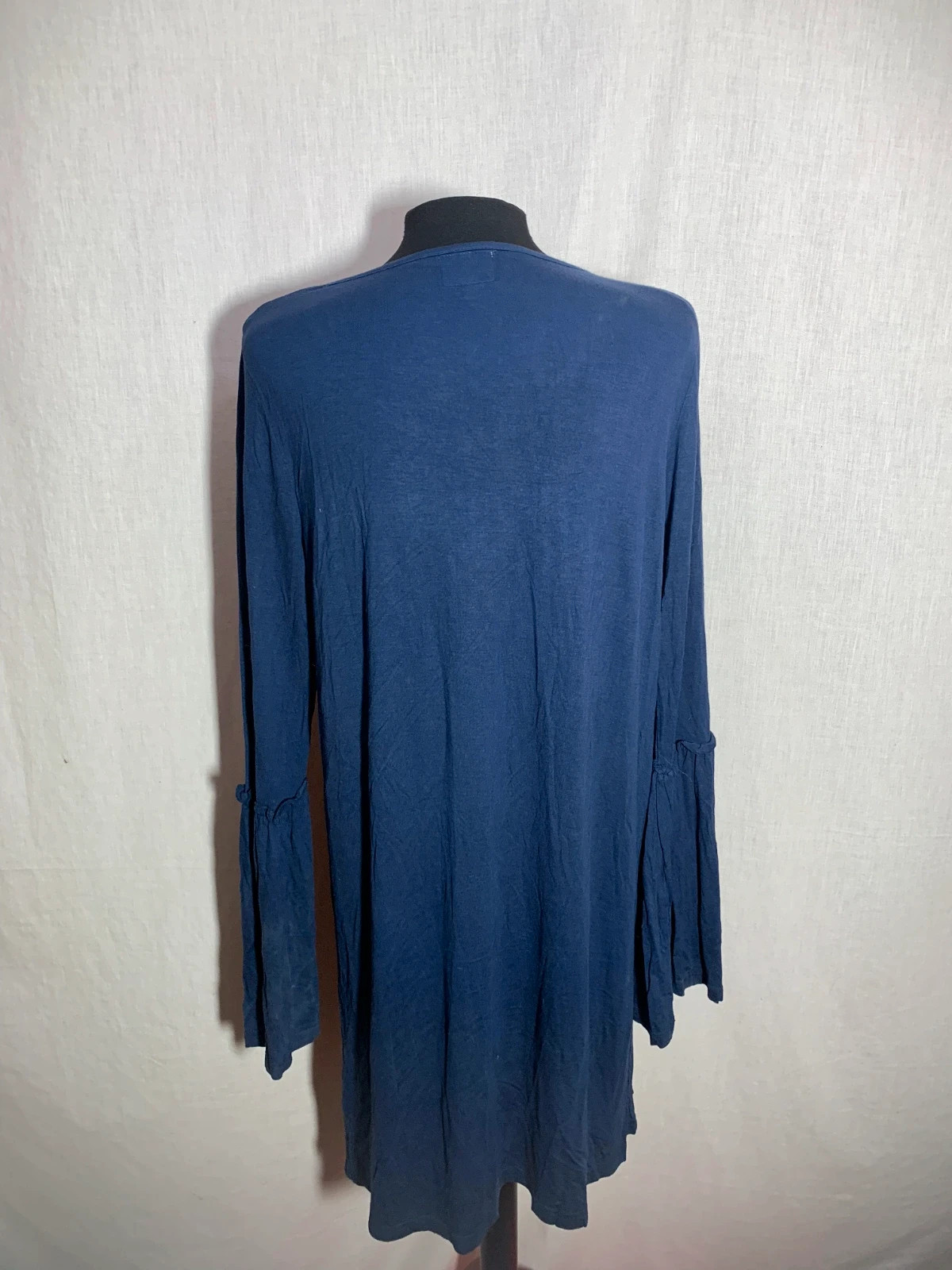 Vestido Azul Marino de con Detalle Floral en Hombros | Navy Blue Long Sleeve Dress | Riverside – Riverside – taille XXXL / 46 / 18 2