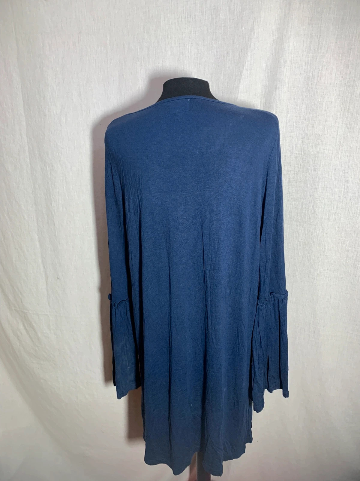Vestido Azul Marino de con Detalle Floral en Hombros | Navy Blue Long Sleeve Dress | Riverside – Riverside – taille XXXL / 46 / 18 5