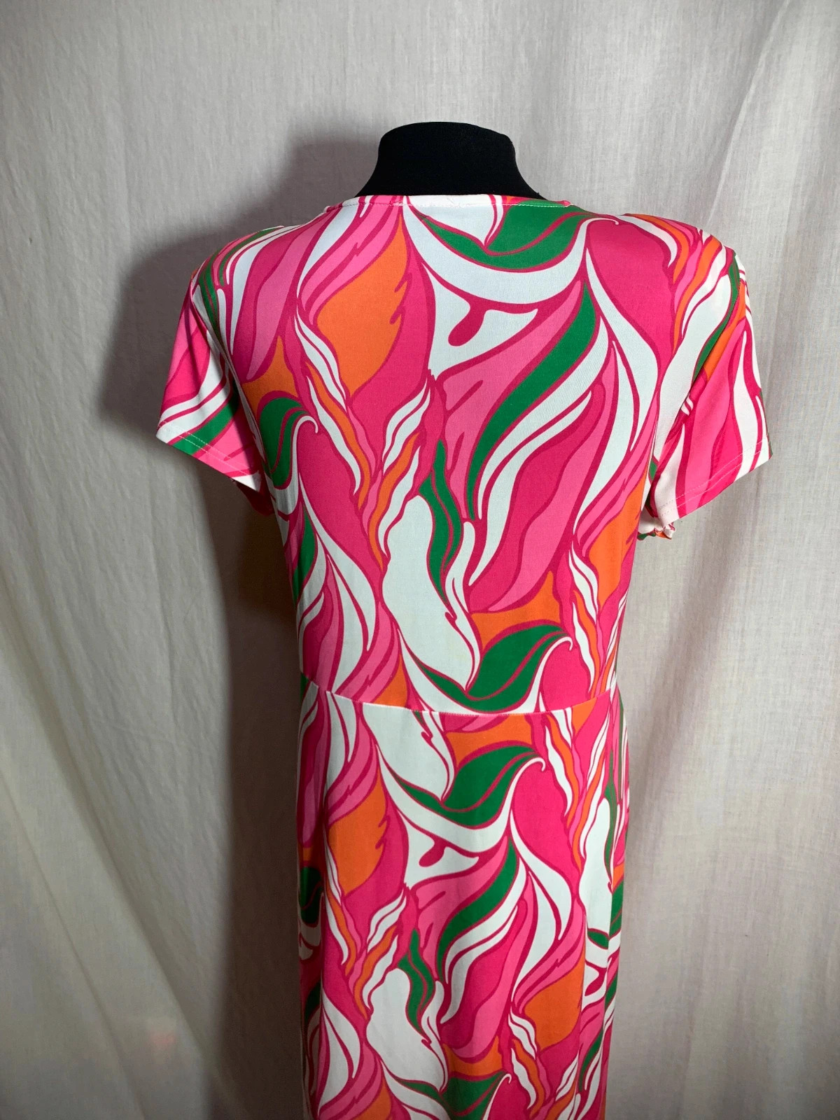 Vestido Estampado Multicolor con Escote Cruzado y Manga Corta | Multicolor Printed Dress | FRK – FRK – taille 5XL / 50 / 22 5
