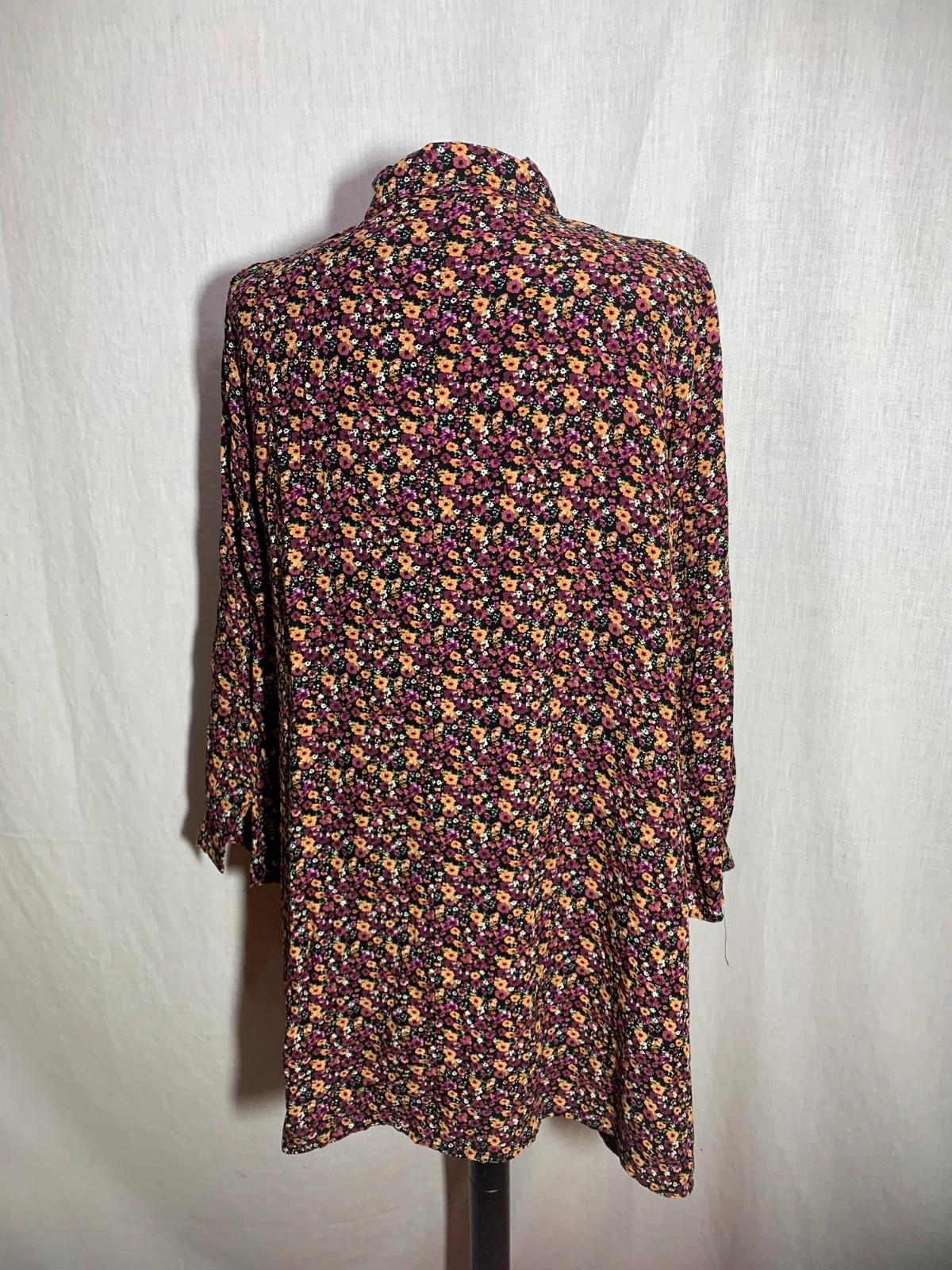 Vestido Camisero Floral de Manga Larga | Floral Shirt Dress | Local – taille M / 38 / 10 2