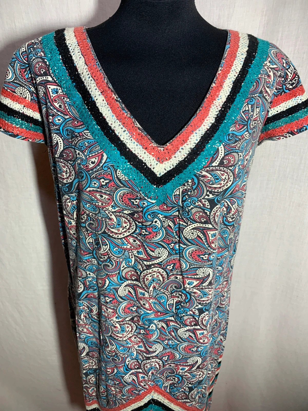 Vestido Estampado Paisley con Escote en Pico y Manga Corta | Printed Paisley Dress | Almatrichi – Almatrichi – taille L / 40 / 12 3