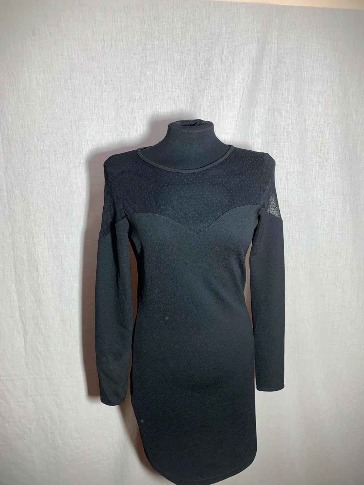Vestido Negro Manga Larga con Detalle Transparente | Black Long Sleeve Dress – taille L / 40 / 12 5