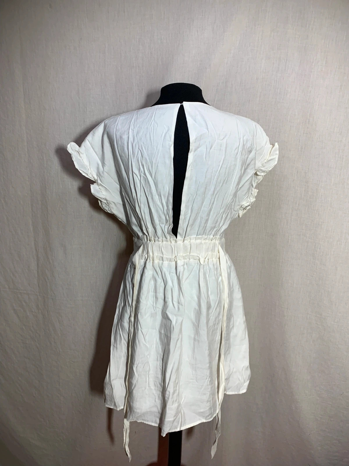 Vestido Blanco Escote Pico con Cintura Elástica | White V-Neck Dress | Zara – Zara – taille L / 40 / 12 2