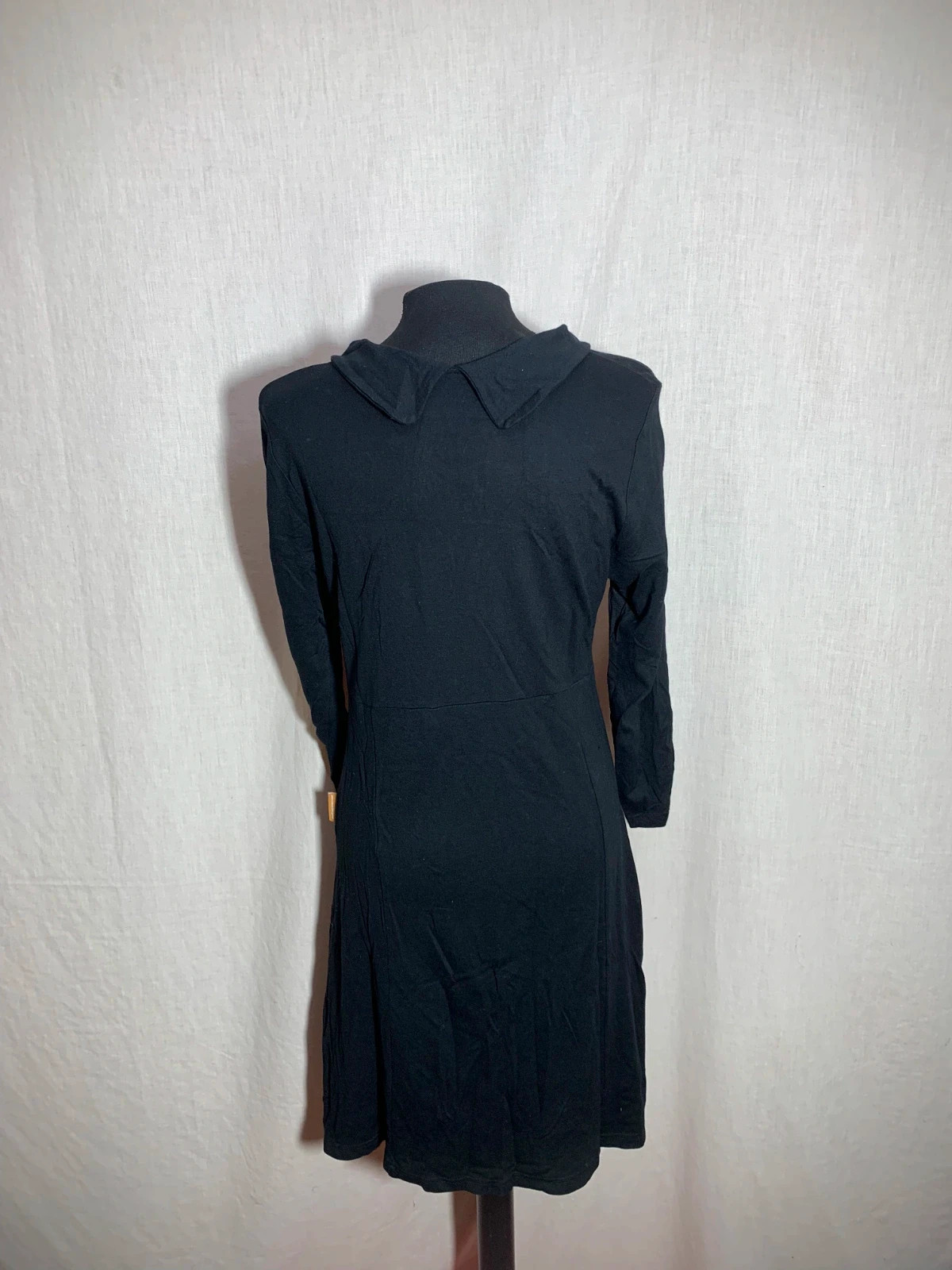 Vestido Negro Bordado Multicolor Manga Larga | Black Embroidered Long Sleeve Dress | Mamatoyae – Mamatayoe – taille L / 40 / 12 5