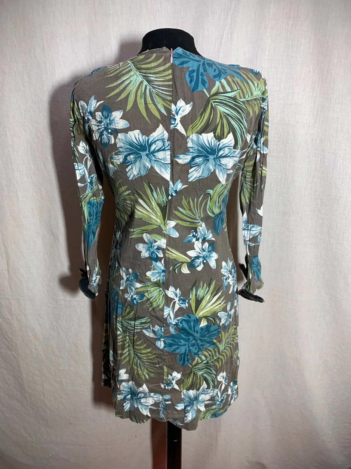 Vestido Estampado Floral con Escote en Pico | Floral Print V-Neck Dress | Almatrichi – Almatrichi – taille M / 38 / 10 2