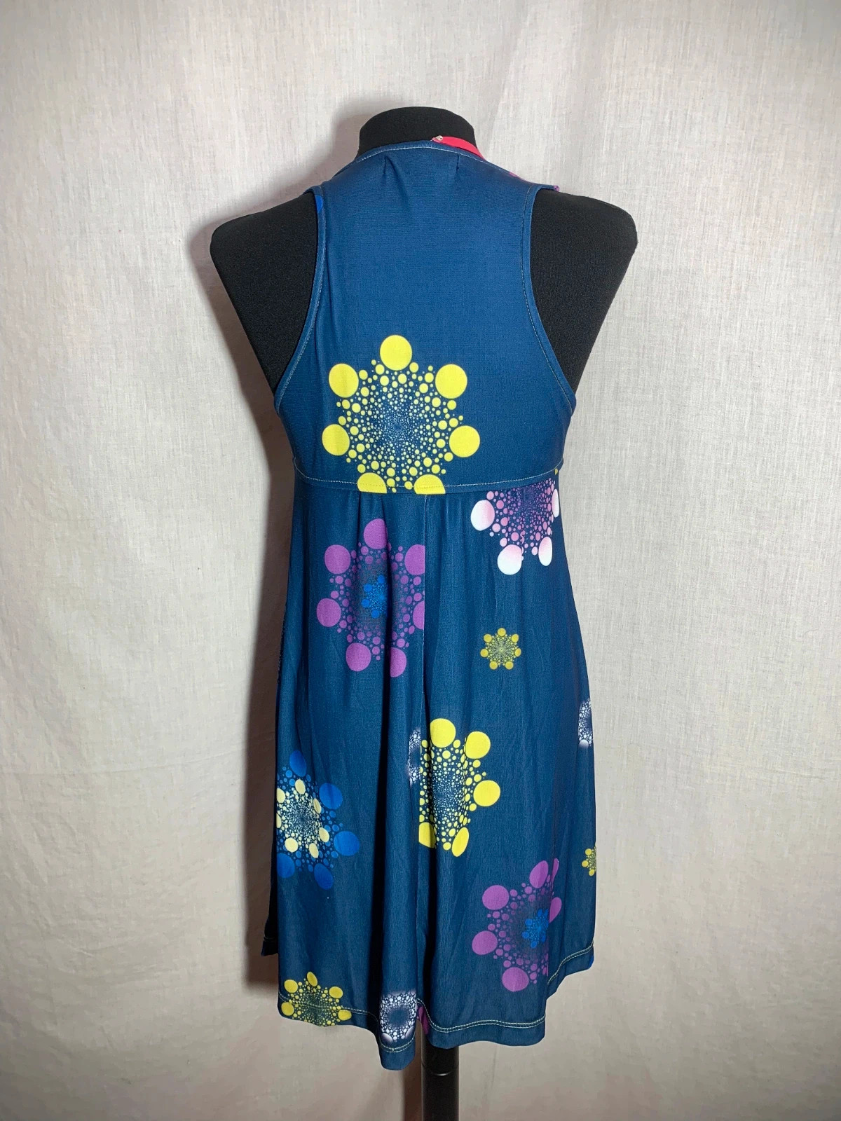 Vestido Azul Sin Mangas con Estampado Multicolor | Blue Sleeveless Printed Dress | Matilda – Matilda – taille L / 40 / 12 2
