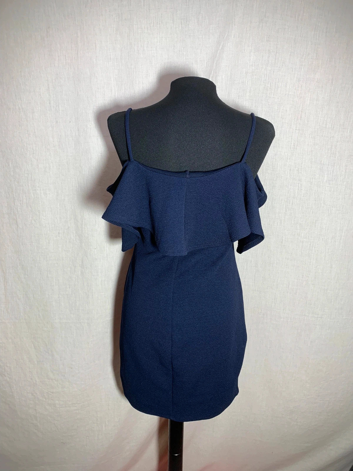 Vestido Azul Marino con Volante y Tirantes Finos | Navy Blue Ruffle Dress | Fórmula Joven – Fórmula Joven – taille L / 40 / 12 2