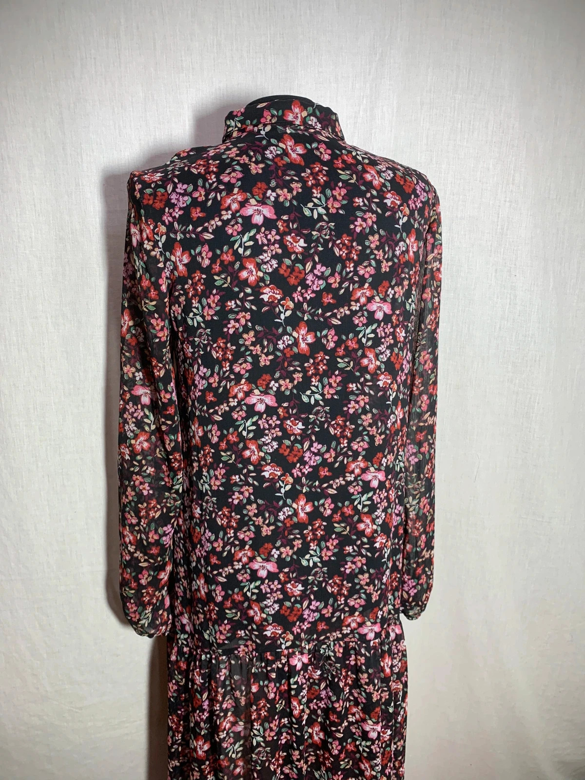 Vestido Largo Floral con Manga Larga y Bajo Asimétrico | Long Floral Dress | Stradivarius – Stradivarius – taille M / 38 / 10 4
