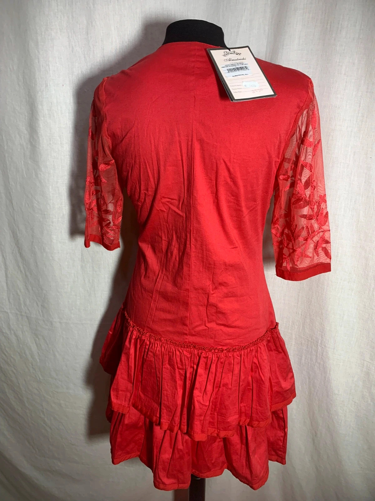 Vestido Corto Rojo con Volantes y Escote en Pico | Short Red Dress with Ruffles – Almatrichi – Almatrichi – taille M / 38 / 10 4