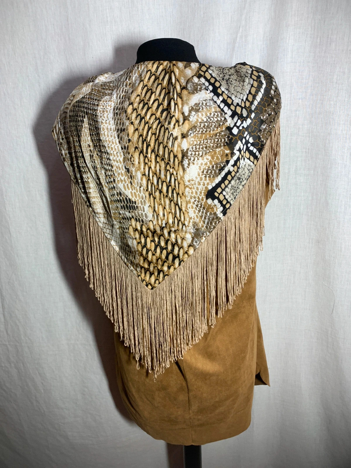 Blusa Marrón Sin Mangas con Chal Estampado y Flecos | Brown Sleeveless Blouse | Sara Leon – taille L / 40 / 12 5