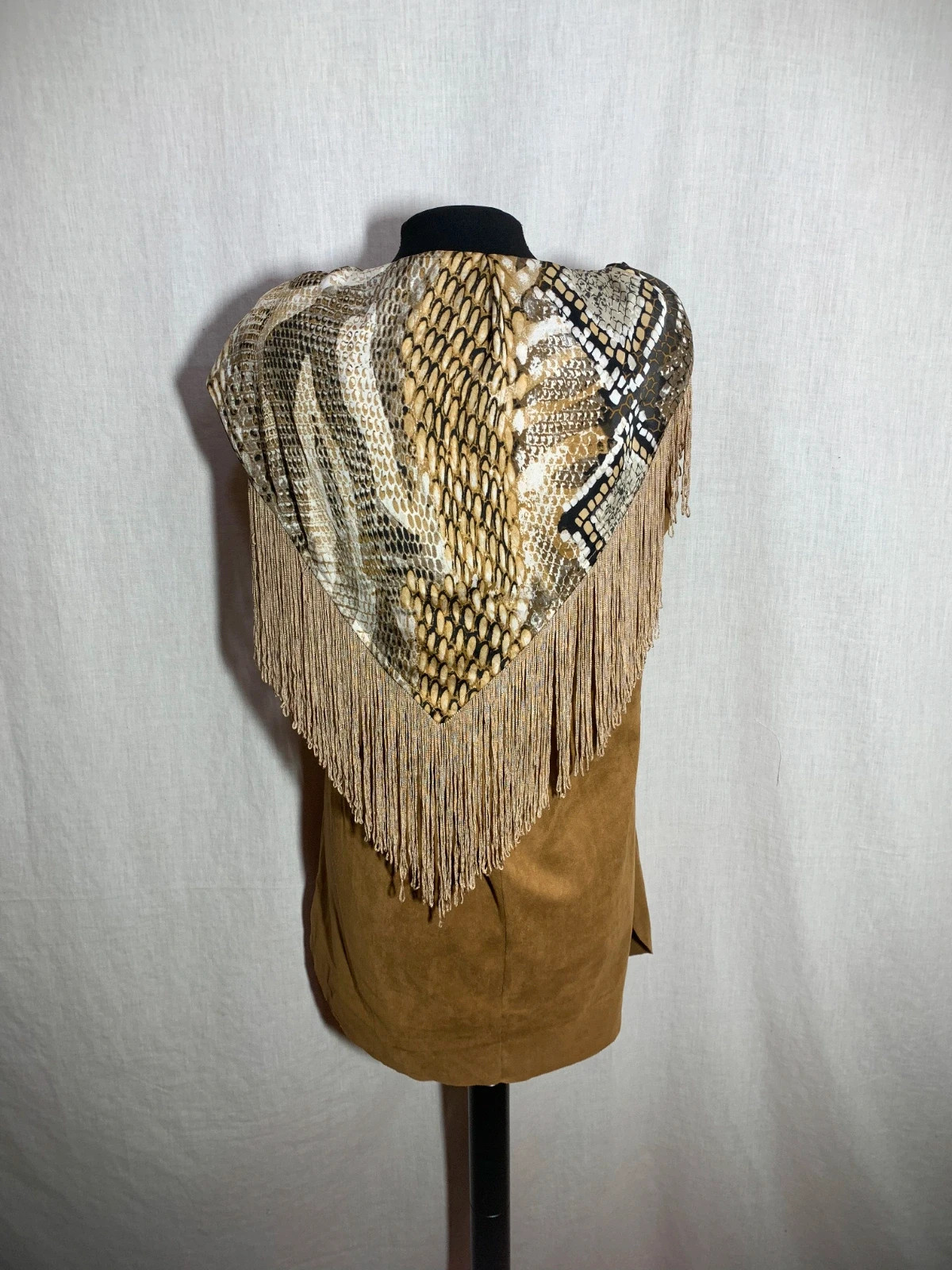 Blusa Marrón Sin Mangas con Chal Estampado y Flecos | Brown Sleeveless Blouse | Sara Leon – taille L / 40 / 12 3