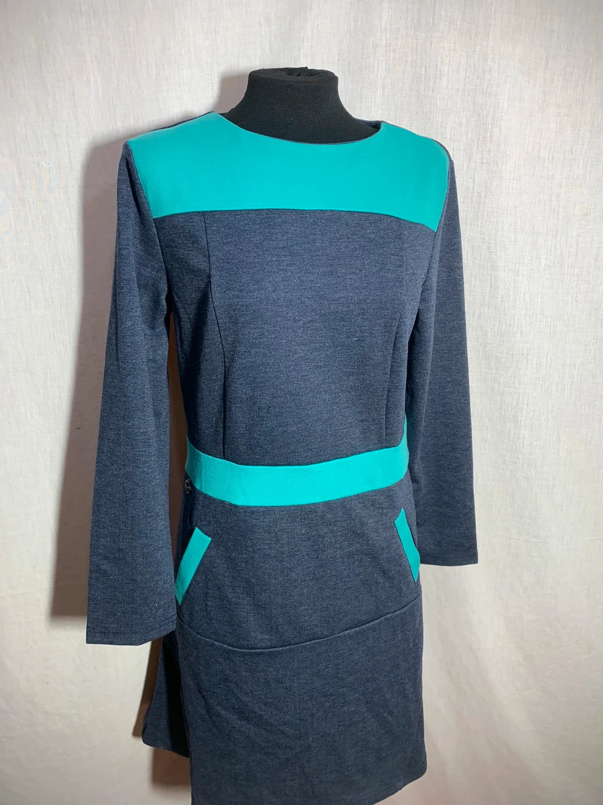 Vestido Azul Marino y Verde Agua de Manga Larga | Long Sleeve Dress | Akino Laude – AKINO LAUDE – taille M / 38 / 10 5