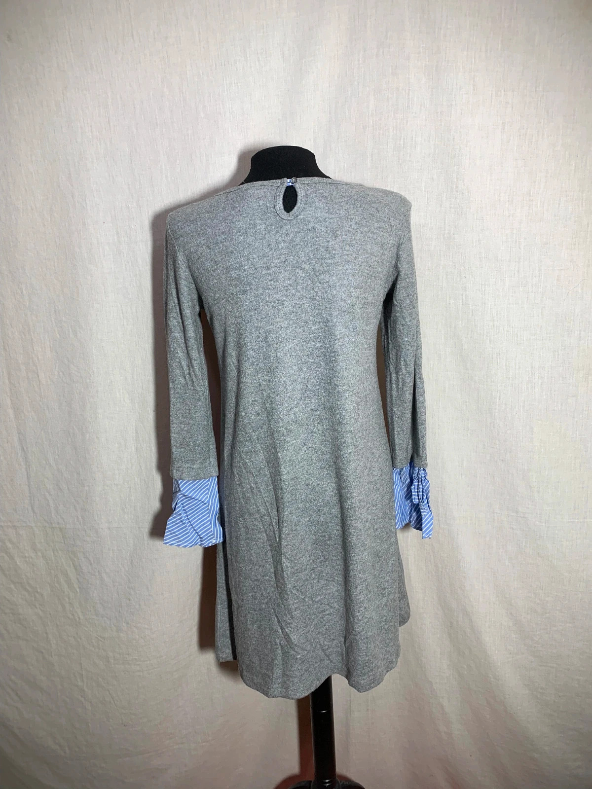 Vestido Gris de Punto con Manga Larga y Puño a Rayas | Grey Knit Dress with Striped Cuffs – Springfield – taille M / 38 / 10 2