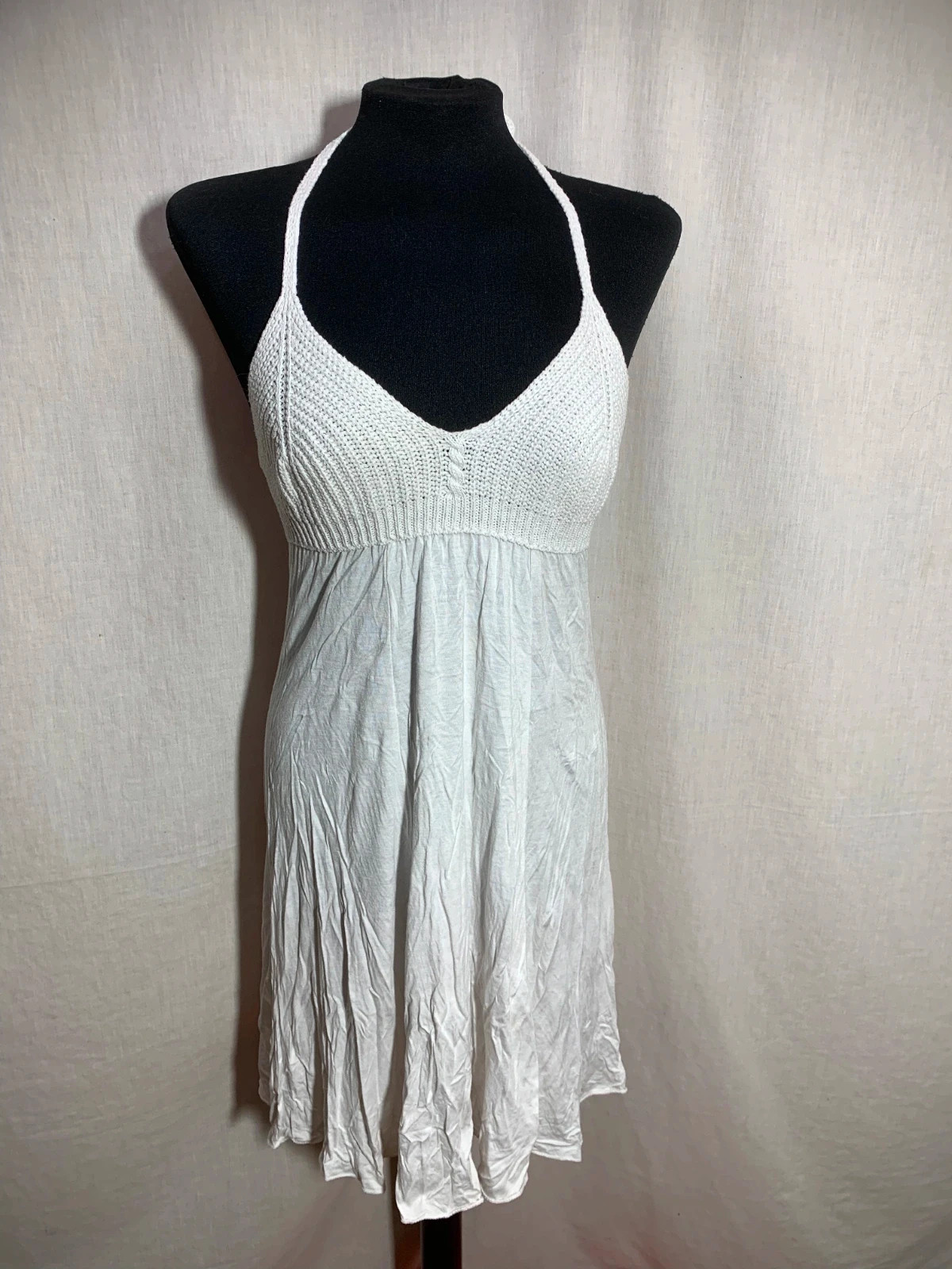 Vestido Blanco Corto Halter con Cuerpo de Punto | White Halter Knit Top Dress – taille M / 38 / 10 3