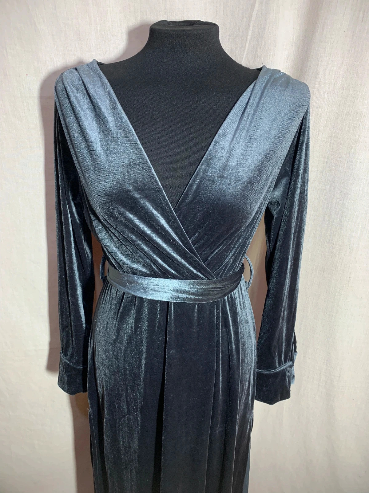 Vestido Largo de Terciopelo Gris Oscuro | Dark Grey Velvet Long Dress | T.U – taille M / 38 / 10 5
