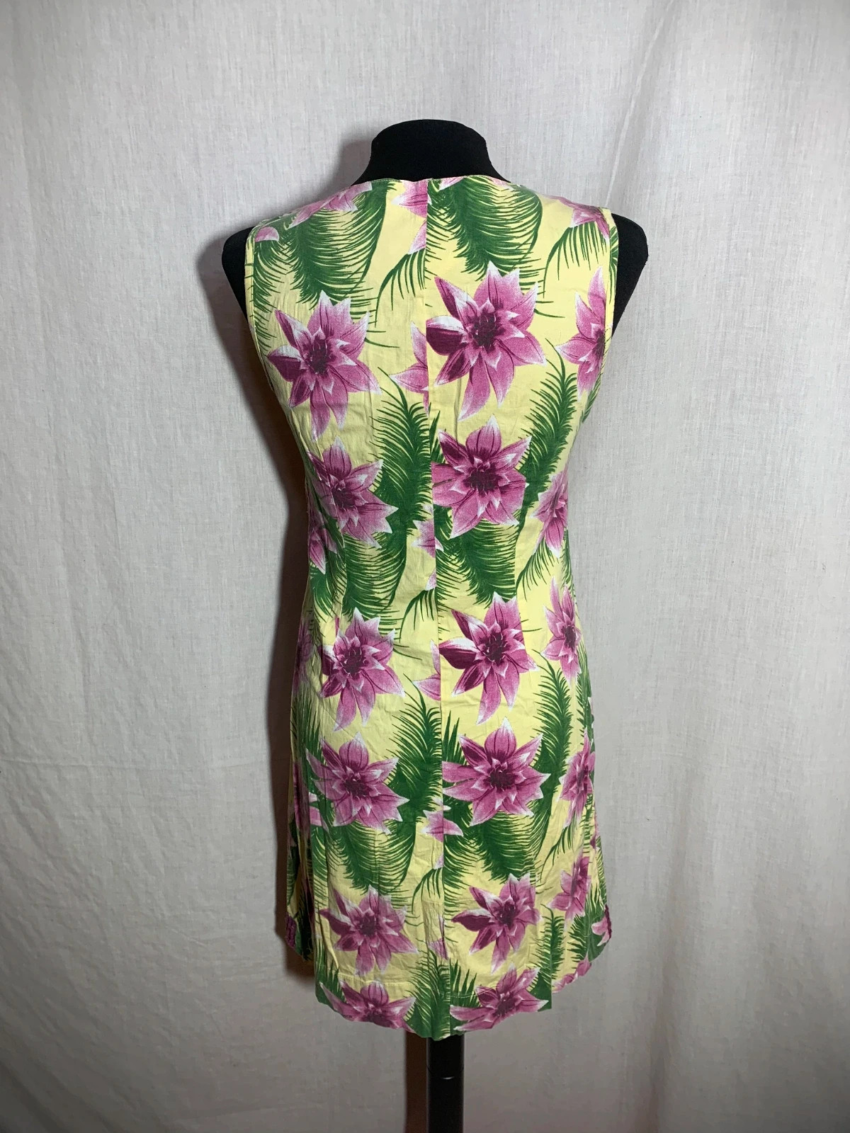 Vestido Estampado Floral Sin Mangas con Escote Bordado | Floral Sleeveless Dress | Almatrichi – Almatrichi – taille M / 38 / 10 2