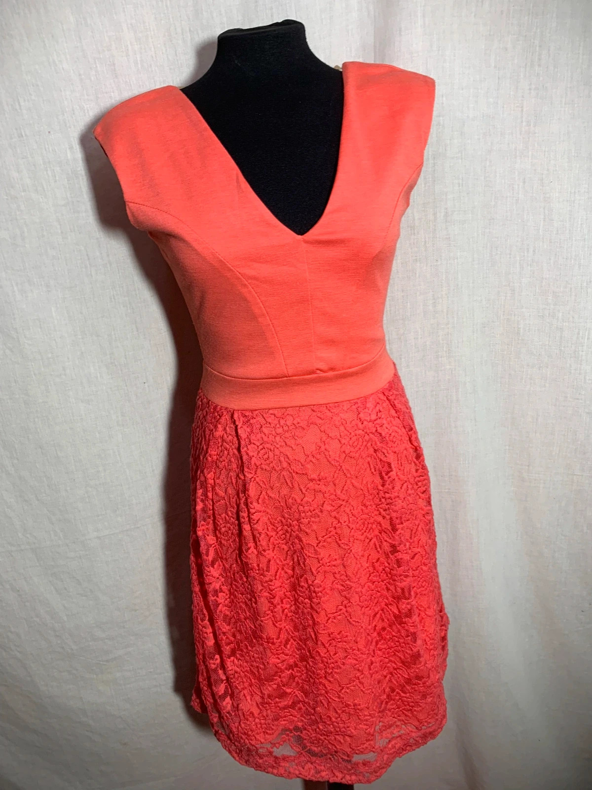 Vestido Coral con Falda de Encaje | Coral Lace Skirt Dress | Almatrichi – Almatrichi – taille M / 38 / 10 3