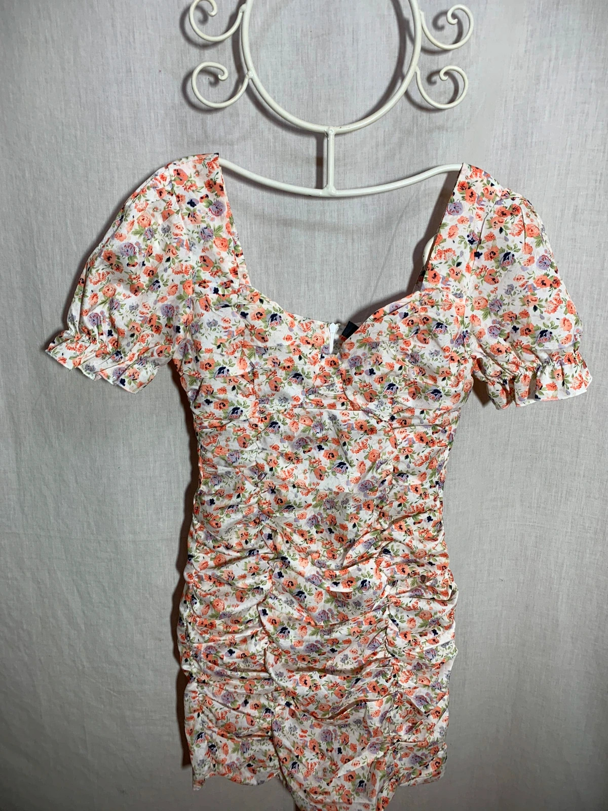 Vestido Floral Fruncido con Mangas Abullonadas | Floral Ruched Puff Sleeve Dress | SBetro – SBetro – taille S / 36 / 8 4