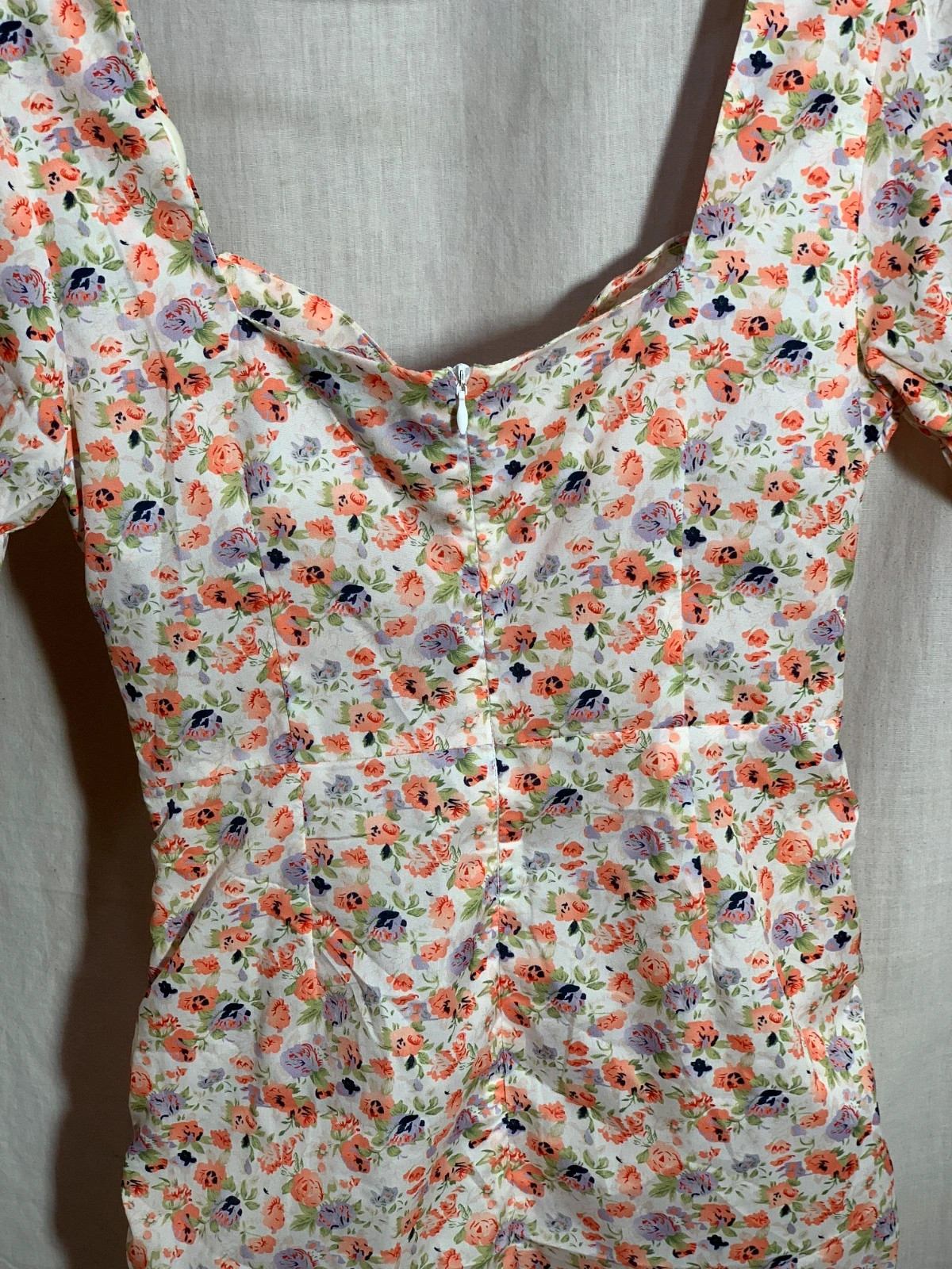 Vestido Floral Fruncido con Mangas Abullonadas | Floral Ruched Puff Sleeve Dress | SBetro – SBetro – taille S / 36 / 8 5