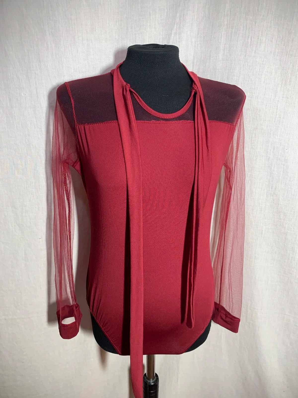 Blusa Roja con Detalles de Malla | Red Mesh Detail Blouse | Local – taille L / 40 / 12 3