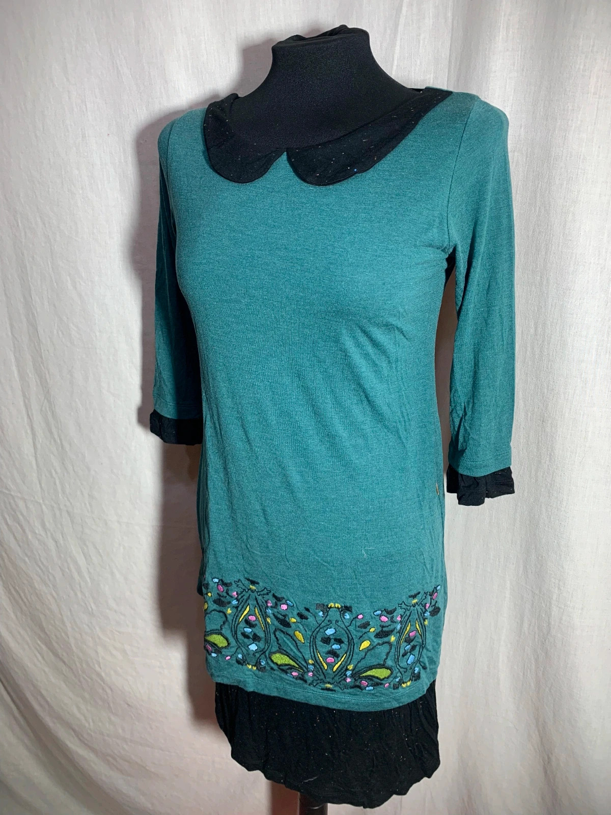 Vestido Verde Azulado con Cuello Peter Pan | Teal Dress with Black Peter Pan Collar | Mamatoyae – Mamatayoe – taille S / 36 / 8 4