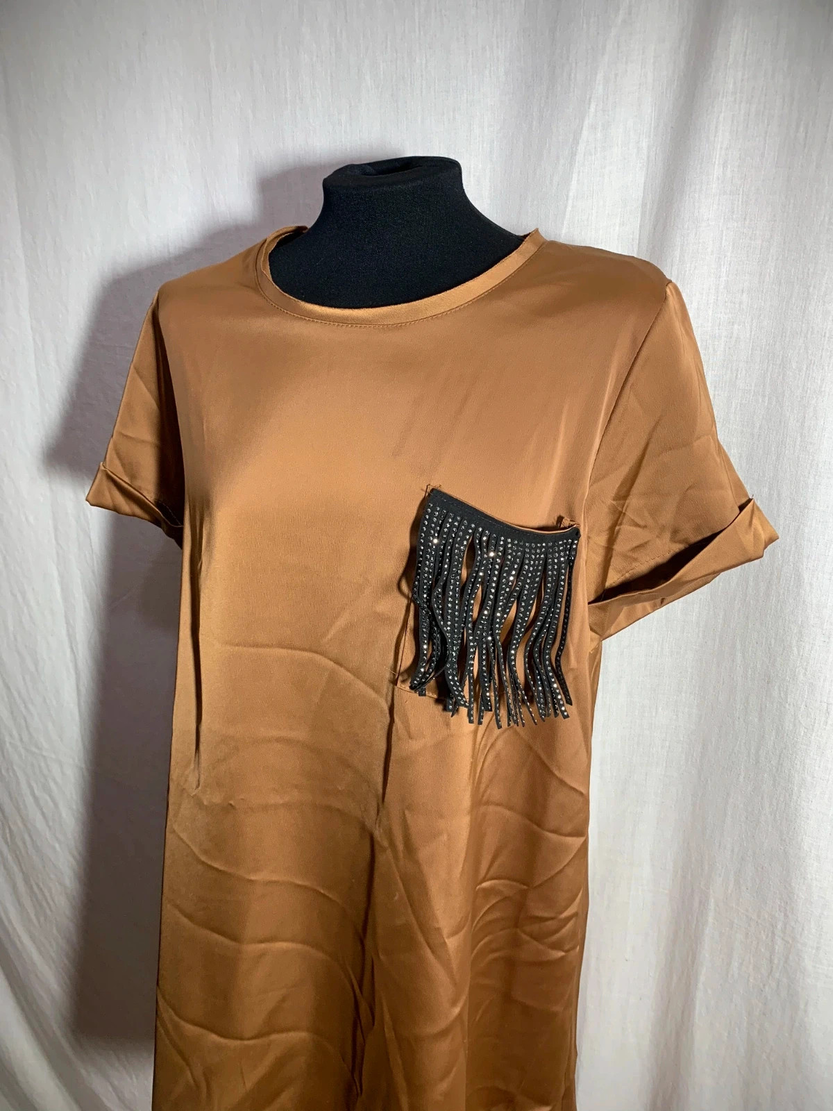 Camiseta Marrón con Bolsillo de Encaje | Brown Tee with Lace Pocket | New Collection – New Collection – taille XXL / 44 / 16 5