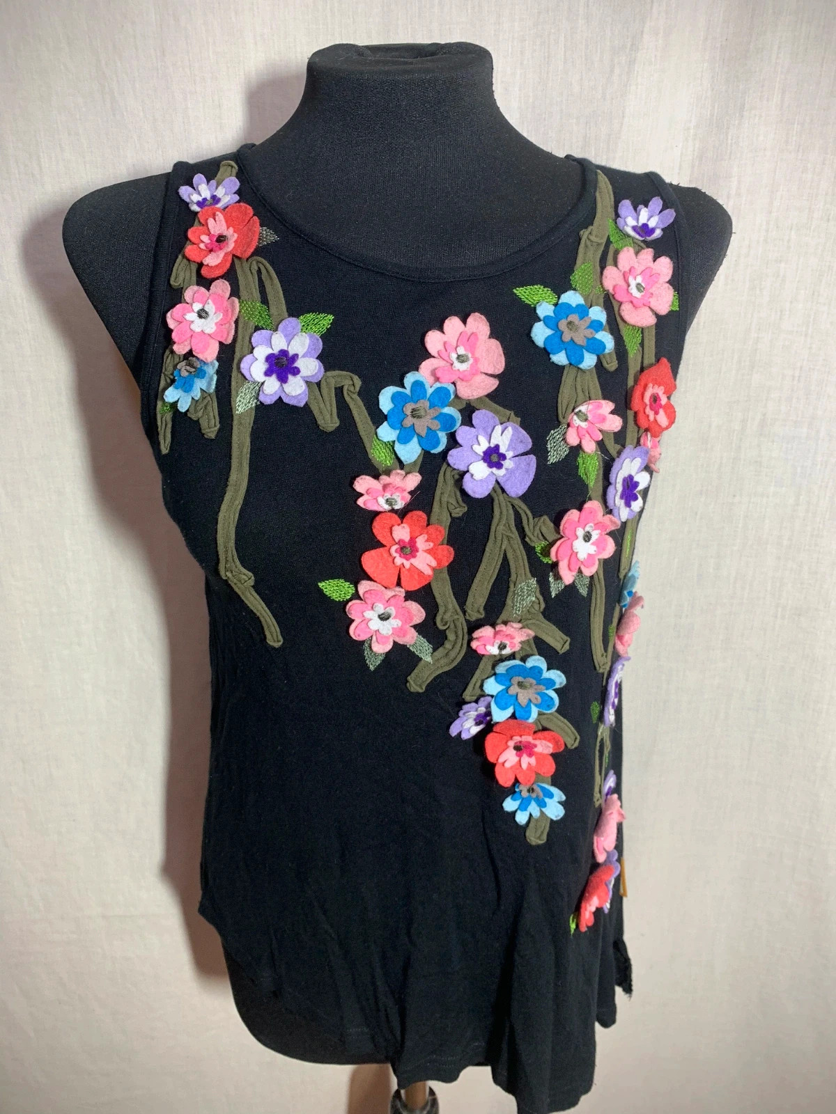Camiseta sin Mangas de Flores | Sleeveless Floral Top – Mamatayoe – taille M / 38 / 10 2
