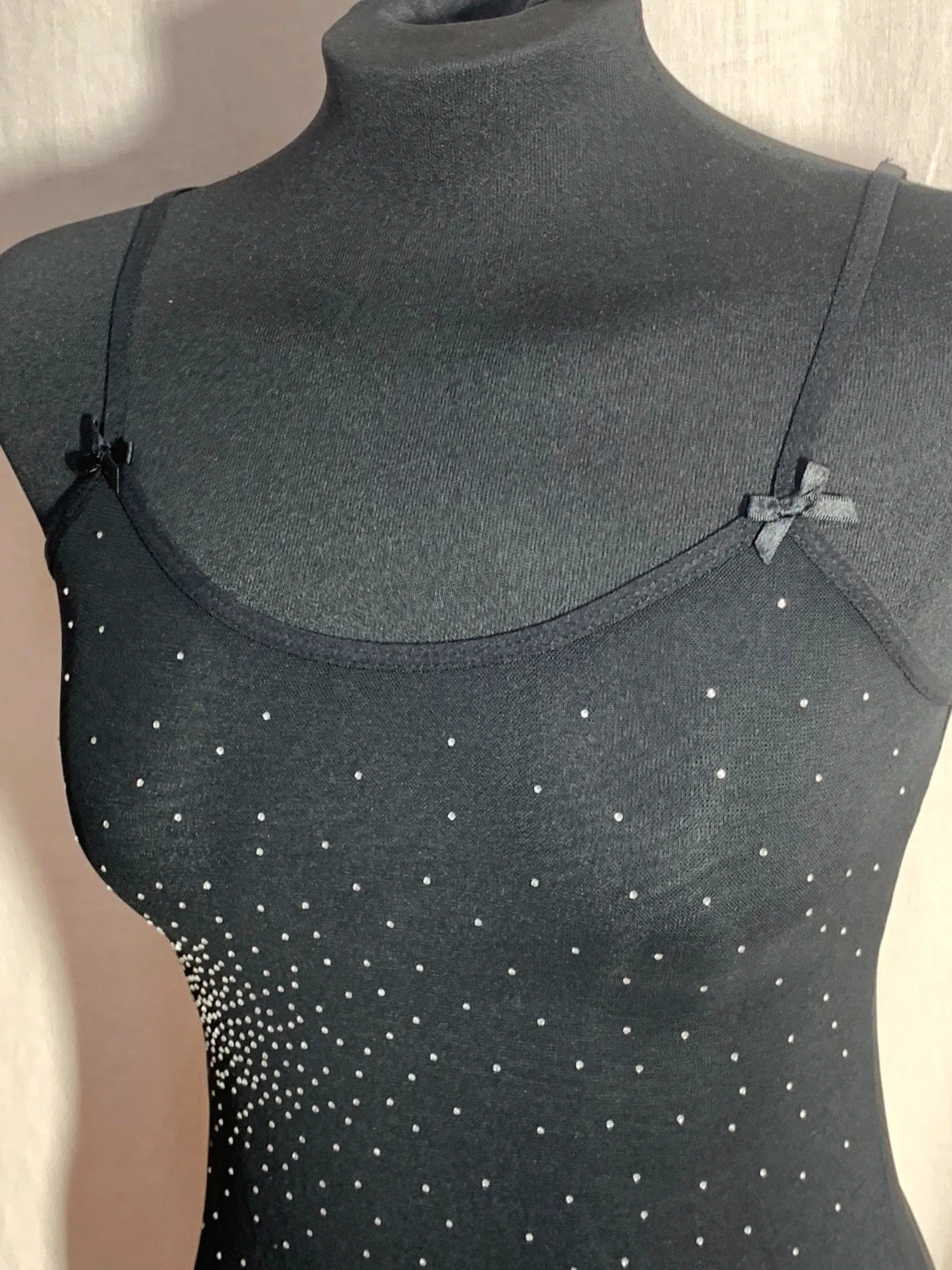 Camiseta sin Mangas con Lentejuelas Negra | Black Sleeveless Sequin Top | El Corte Inglés – El Corte Inglés – taille S / 36 / 8 2