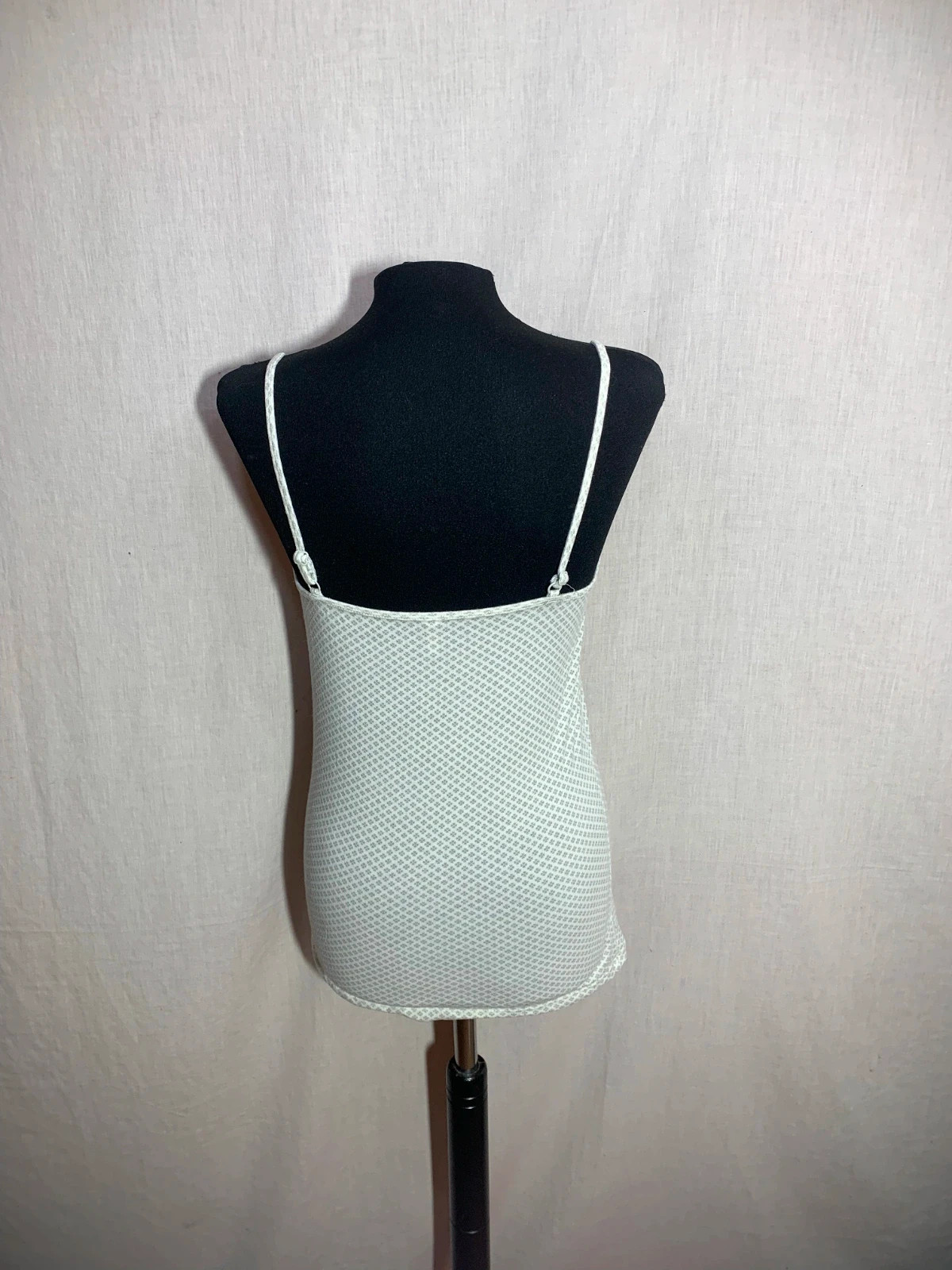 Camiseta de Tirantes Blanca con Encajes | White Tank Top with Lace Details | Benetton – United Colors of Benetton – taille L / 40 / 12 2