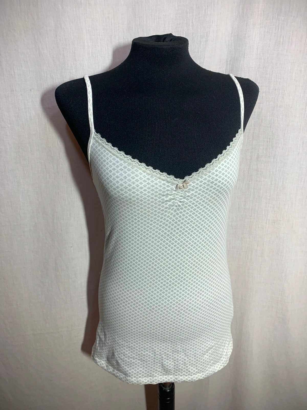 Camiseta de Tirantes Blanca con Encajes | White Tank Top with Lace Details | Benetton – United Colors of Benetton – taille L / 40 / 12 3