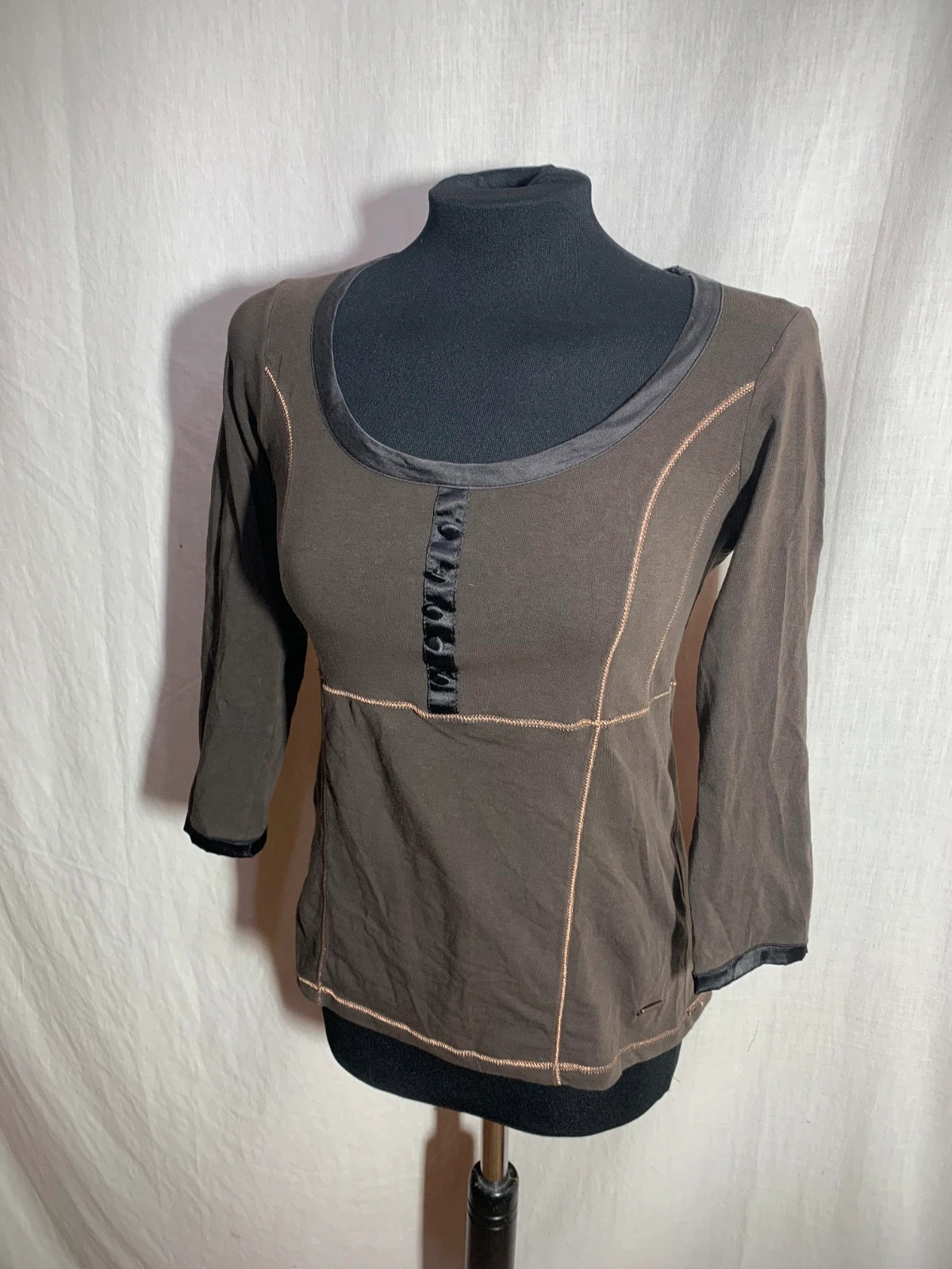 Camiseta de Manga Larga Marrón | Brown Long-Sleeve T-Shirt | Caramelo – Caramelo – taille M / 38 / 10 4