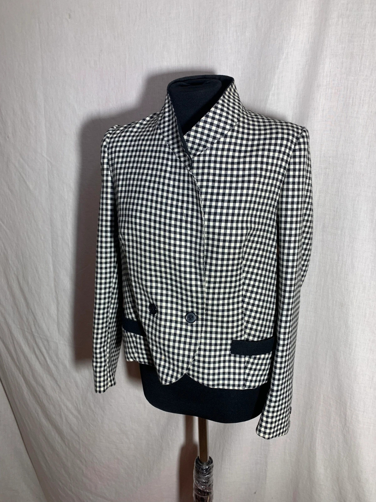 Blazer Blanca y Negra | Black and White Blazer – taille XXL / 44 / 16 3