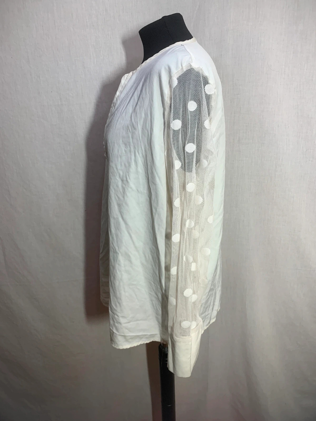 Blusa Blanca con Mangas Transparentes | White Blouse with Sheer Sleeves – taille XXL / 44 / 16 4
