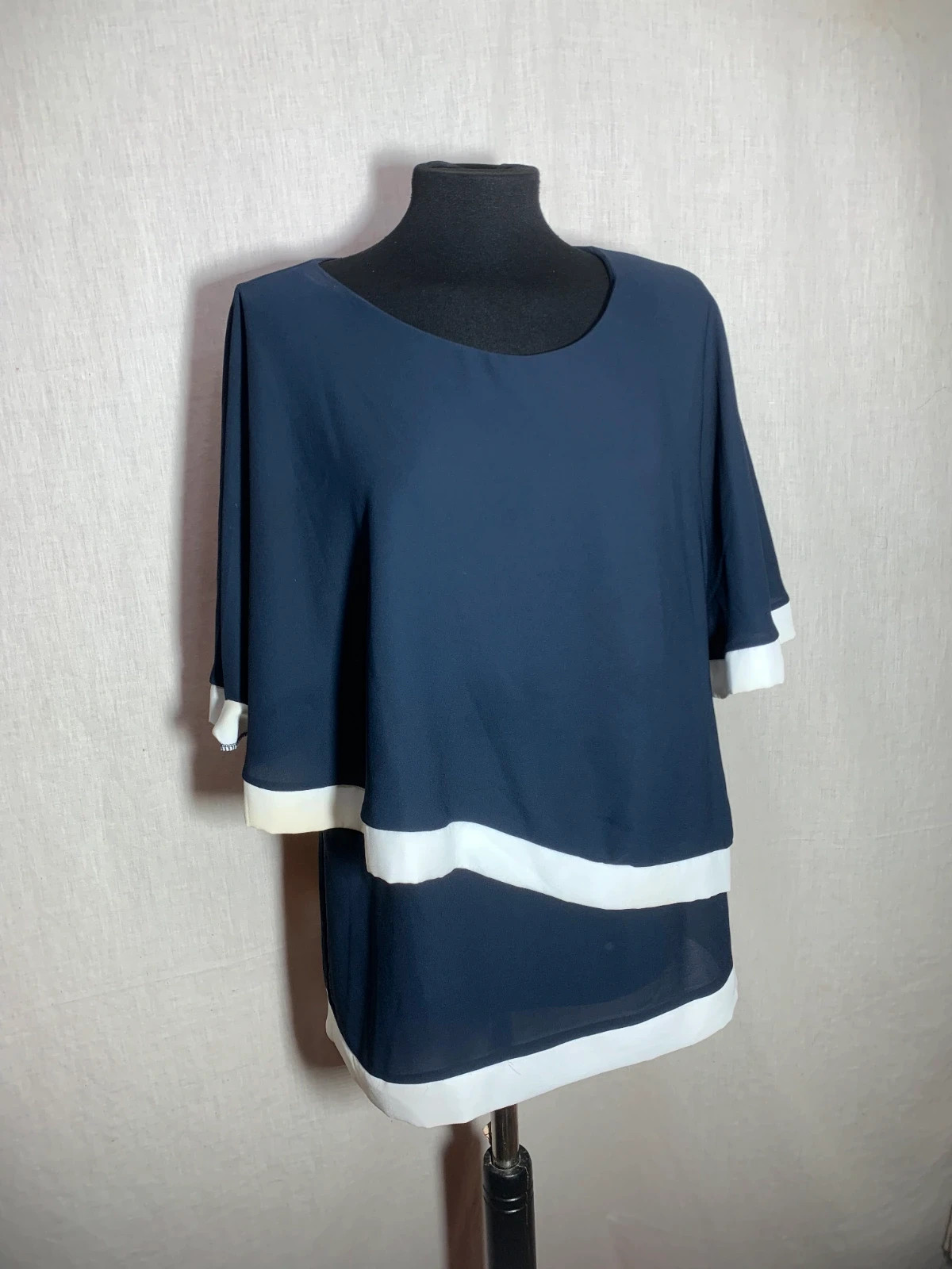 Blusa Holgada con Capas Superpuestas Azul Marino | Navy Loose Blouse with Layered Design – Festa – taille XXL / 44 / 16 3