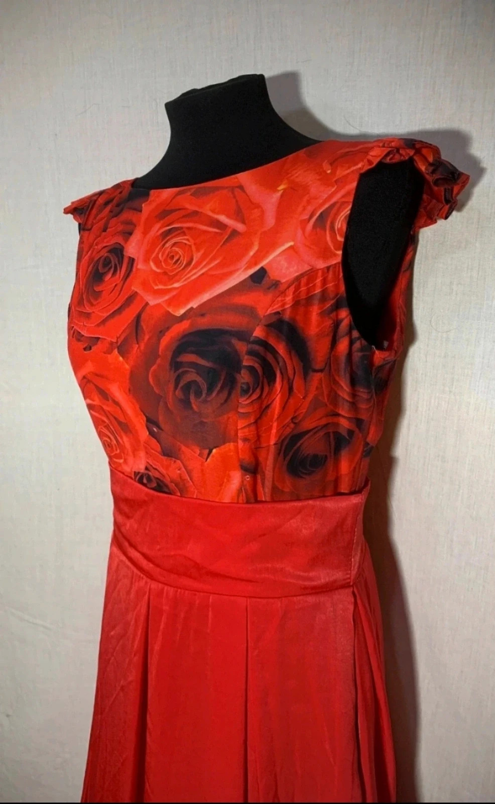 Vestido de Fiesta Rojo con Estampado de Rosas | Red Party Dress with Rose Print – Marta en Brazil – taille M / 38 / 10 2