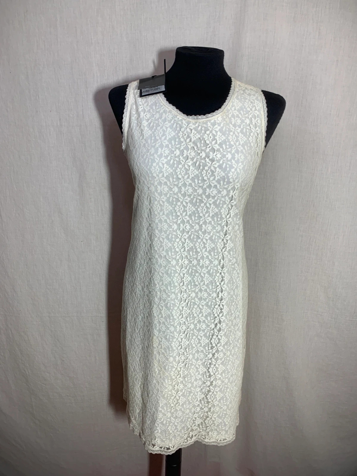 Vestido sin Mangas de Encaje Floral Blanco | White Sleeveless Floral Lace Dress – Nb sport – taille XXL / 44 / 16 2