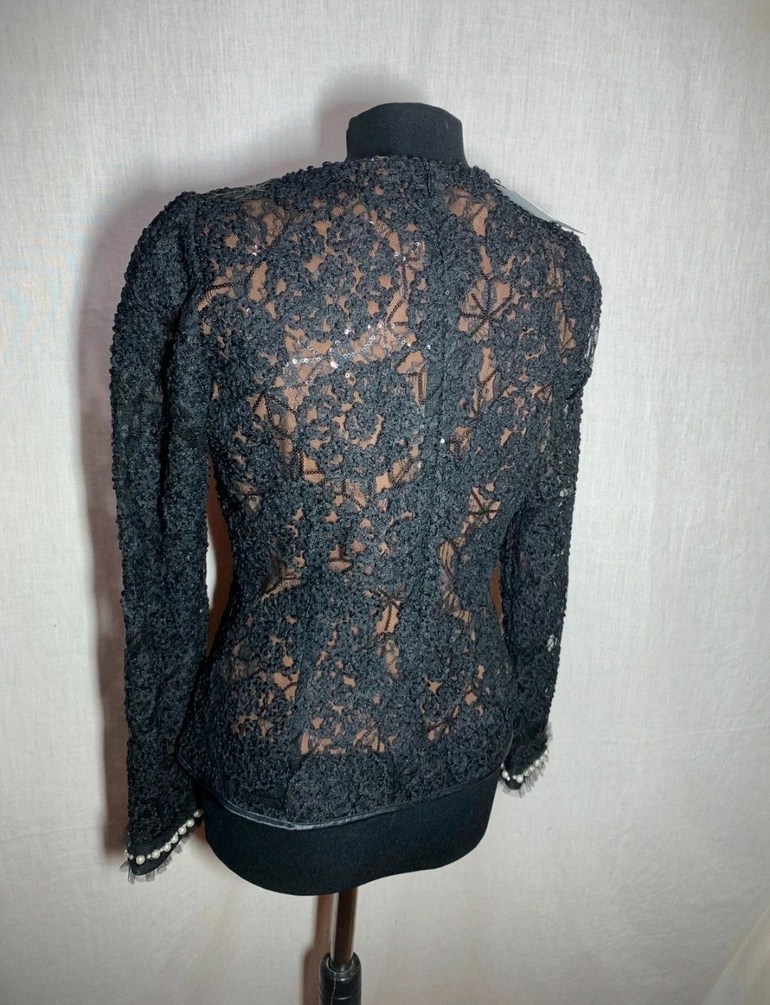 Blusa de Ceremonia Negra de Encaje Bordado | Black Embroidered Lace Ceremony Blouse – el Armario de Lulú – taille M / 38 / 10 5