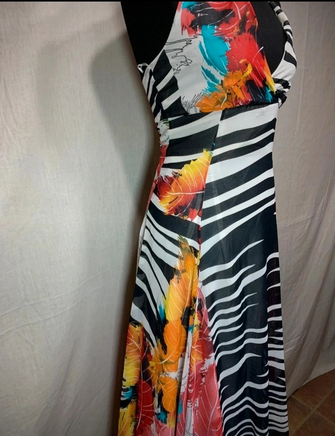 Vestido Largo Fiesta Estampado de Cebra y Floral | Long Party Dress Zebra and Floral Print – Savuka – taille S / 36 / 8 3