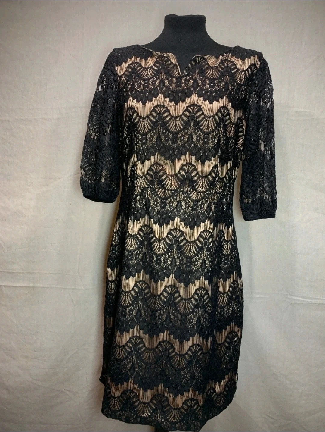 Vestido Ceremonia Negro con Bordados de Encaje | Black Ceremony Dress Lace Embroidery | Almatrichi – Almatrichi – taille L / 40 / 12 4