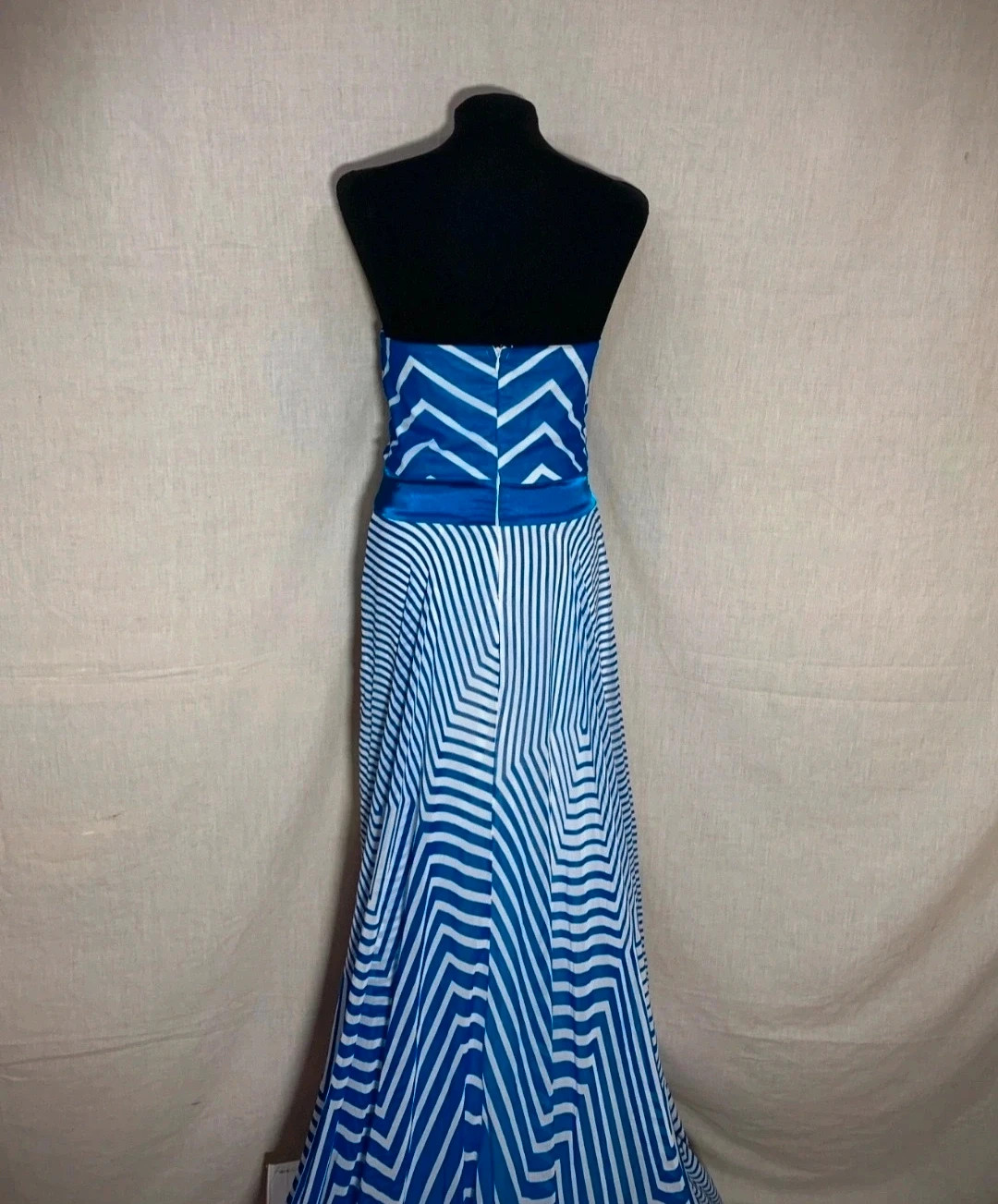 Vestido de Ceremonia Palabra de Honor Azul y Blanco | Blue and White Strapless Ceremony Dress – Savuka – taille L / 40 / 12 3