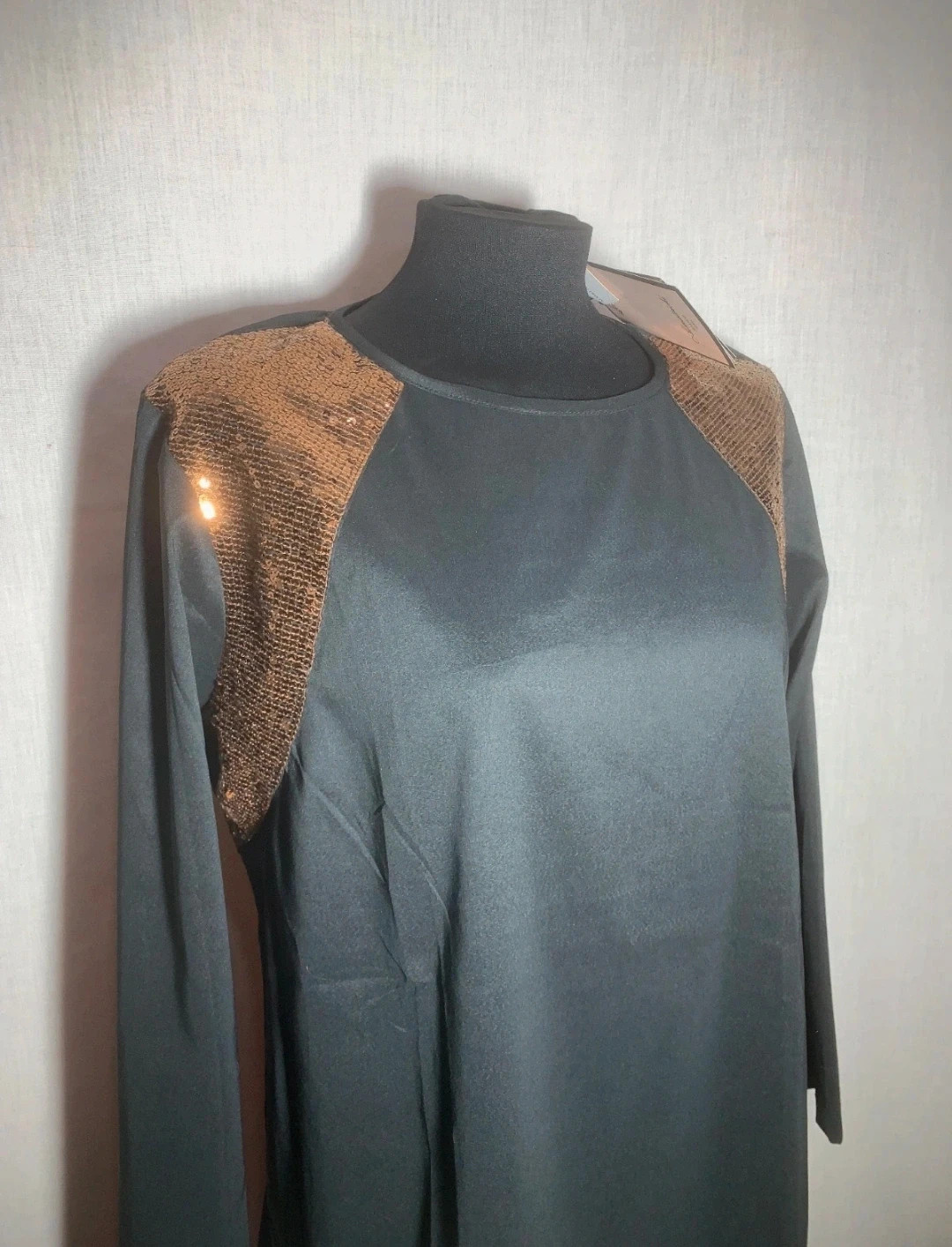 Blusa Negra con Lentejuelas Cobre | Black Blouse with Copper Sequins – el Armario de Lulú – taille XL / 42 / 14 5