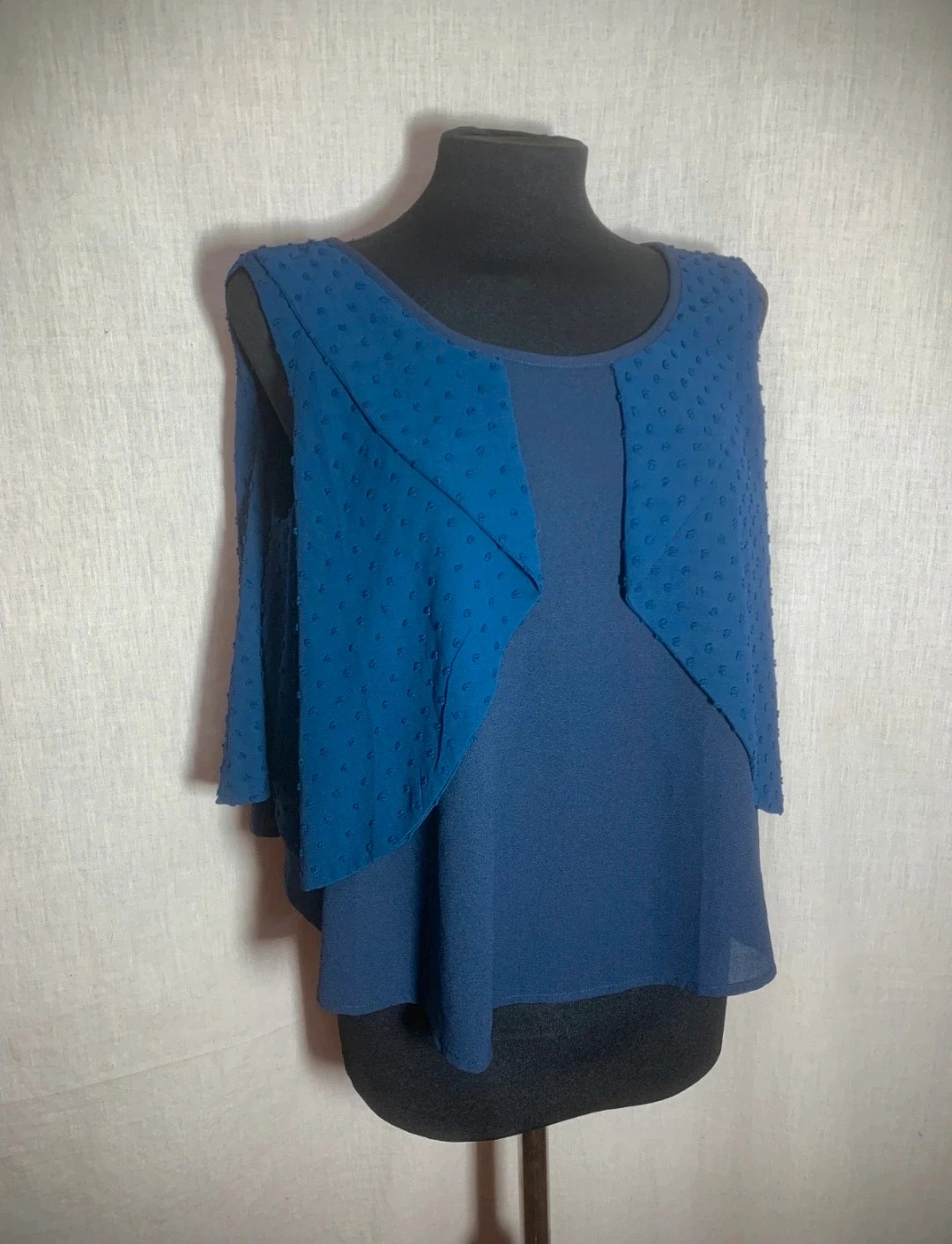 Blusa formal sin mangas Azul Marino | Navy Blue Sleeveless Formal Blouse – AKINO LAUDE – taille S / 36 / 8 3