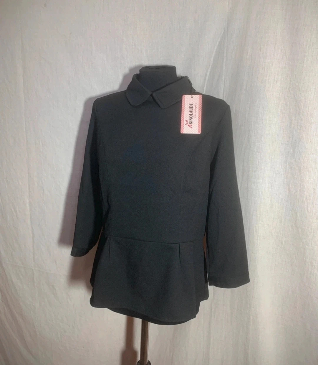 Blusa con Cuello de Cisne Negra | Black Turtleneck Blouse | Blouse Noire à Col Roulé – AKINO LAUDE – taille M / 38 / 10 4
