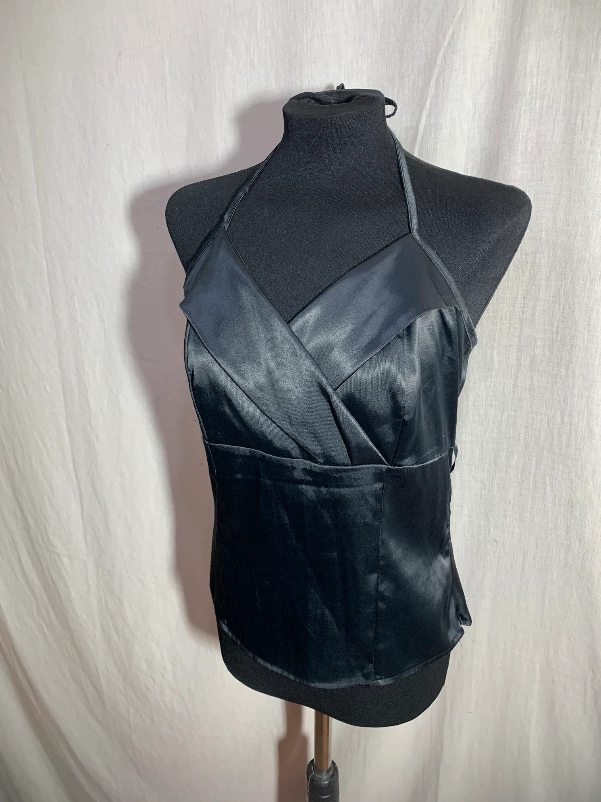 Top Negro Cruzado Kira| Black Wrap Top | Top Noir Croisé – Kira – taille L / 40 / 12 2