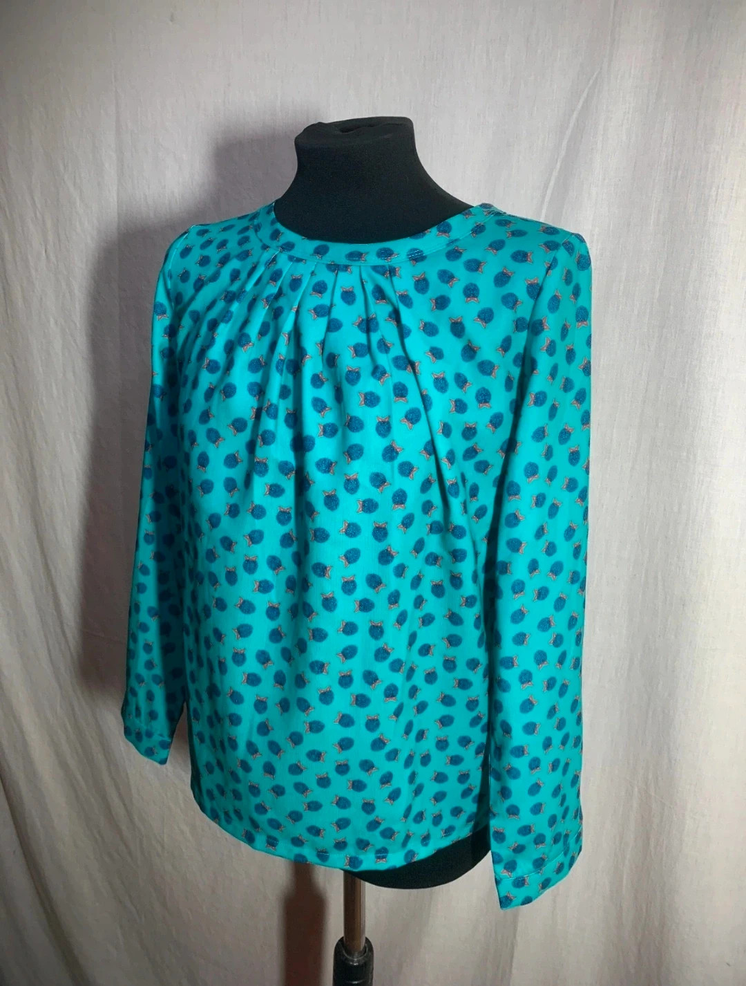 Blusa Estampada Turquesa | Turquoise Printed Blouse | Akino Laude – AKINO LAUDE – taille XS / 34 / 6 3
