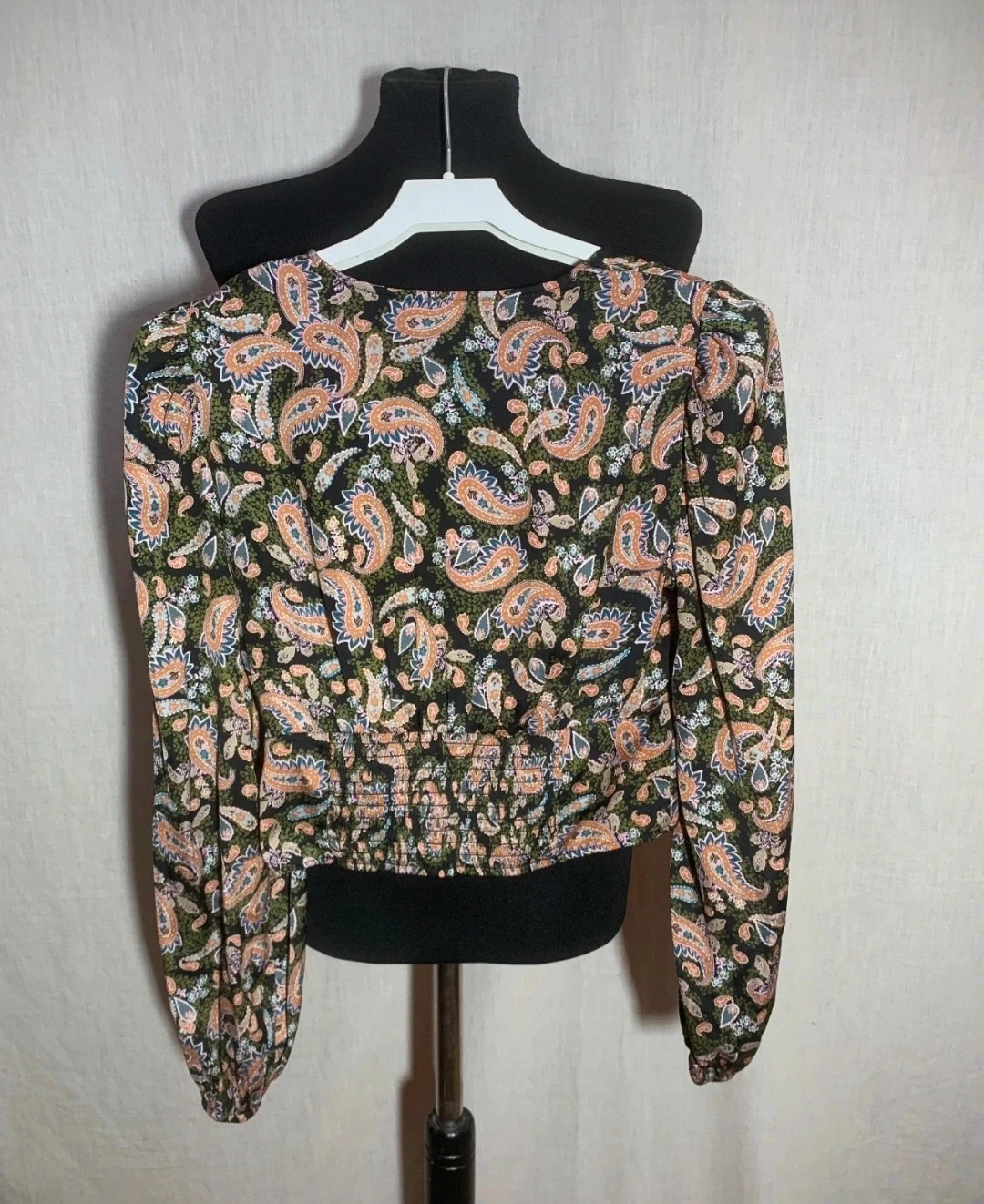 Blusa Cropped Estampada y Escotada | Printed Low-Cut Cropped Blouse | Stradivarius – Stradivarius – taille S / 36 / 8 2