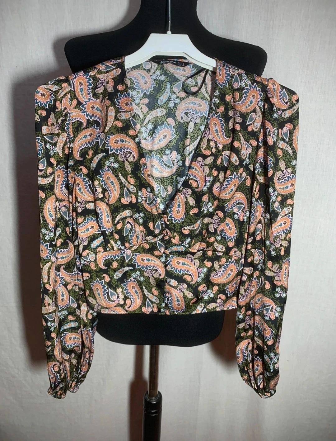 Blusa Cropped Estampada y Escotada | Printed Low-Cut Cropped Blouse | Stradivarius – Stradivarius – taille S / 36 / 8 5