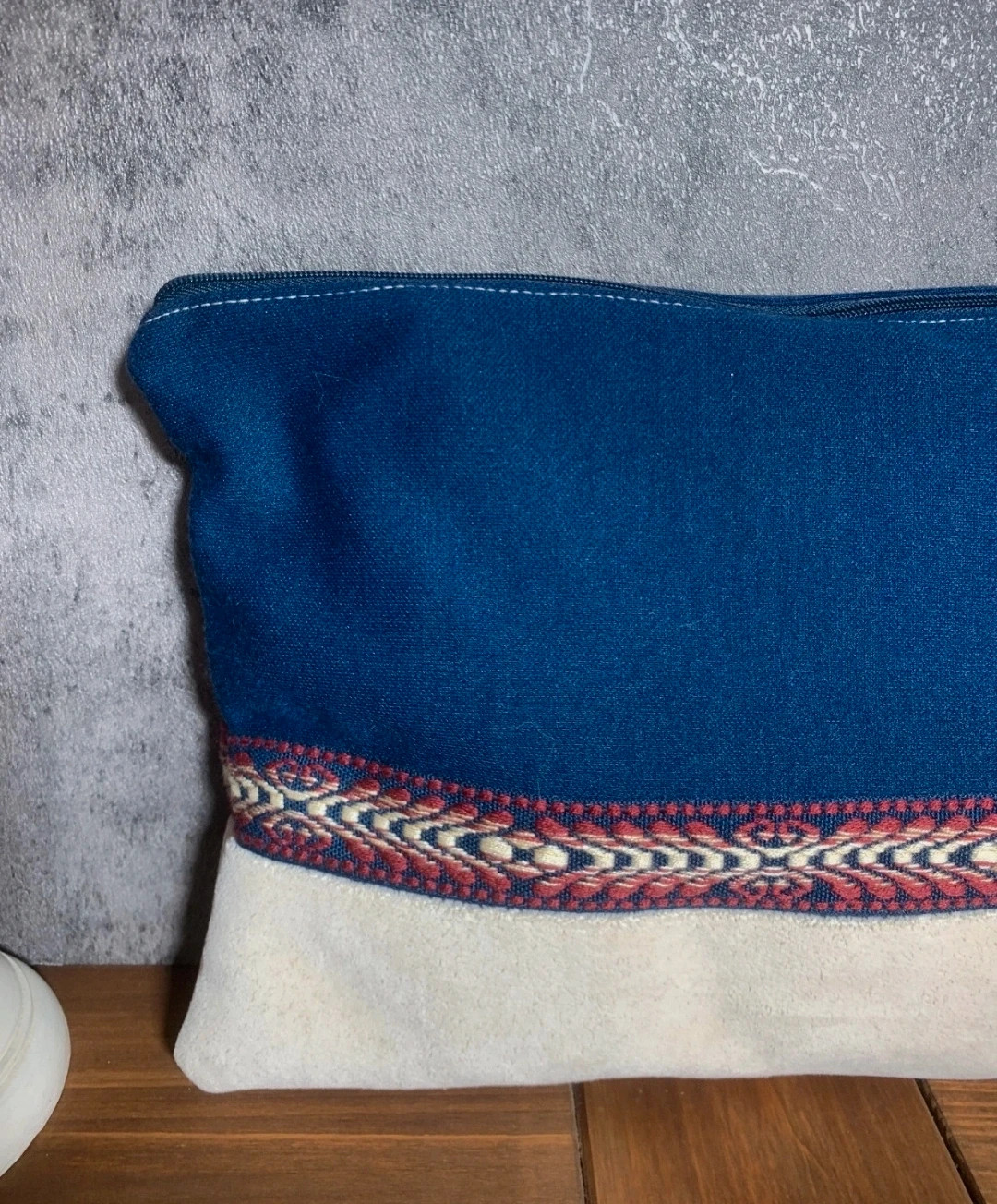 Navy Blue and Beige Fabric Toiletry Bag with Zipper Closure – Bleu Marine 3
