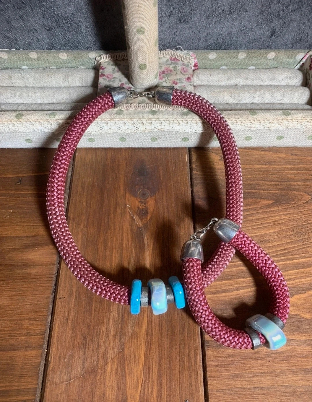 Collar y Pulsera a Juego Retro Lila | Retro Matching Purple Necklace and Bracelet 2