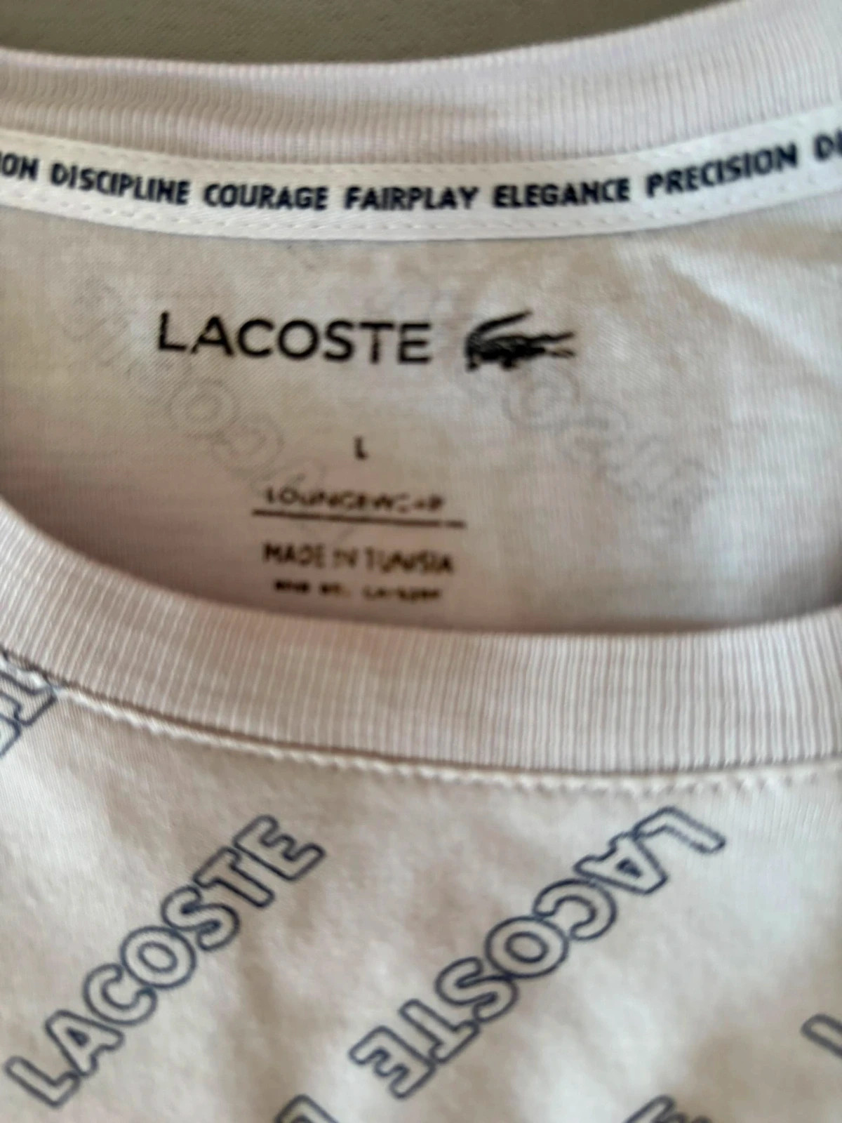 T-shirt / Haut de pyjama Lacoste – Taille L – Motif logo intégral – Neuf/Très bon état – Lacoste – taille L 3